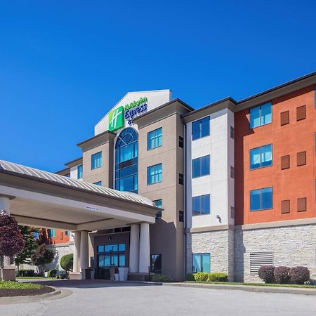 Holiday Inn Express & Suites Kansas City Airport By Ihg Extérieur photo