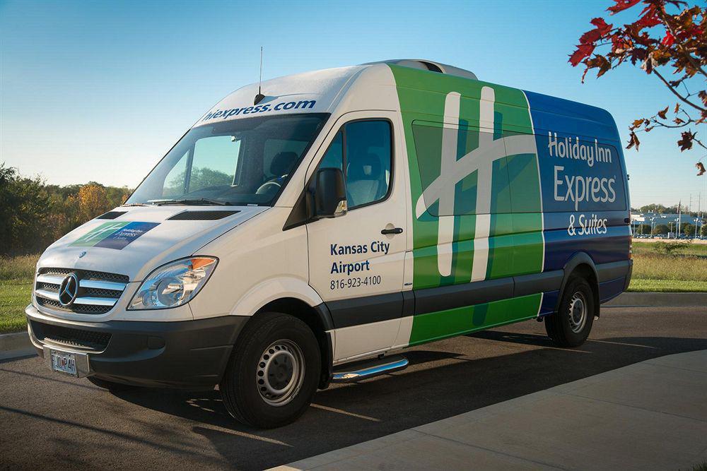 Holiday Inn Express & Suites Kansas City Airport By Ihg Extérieur photo