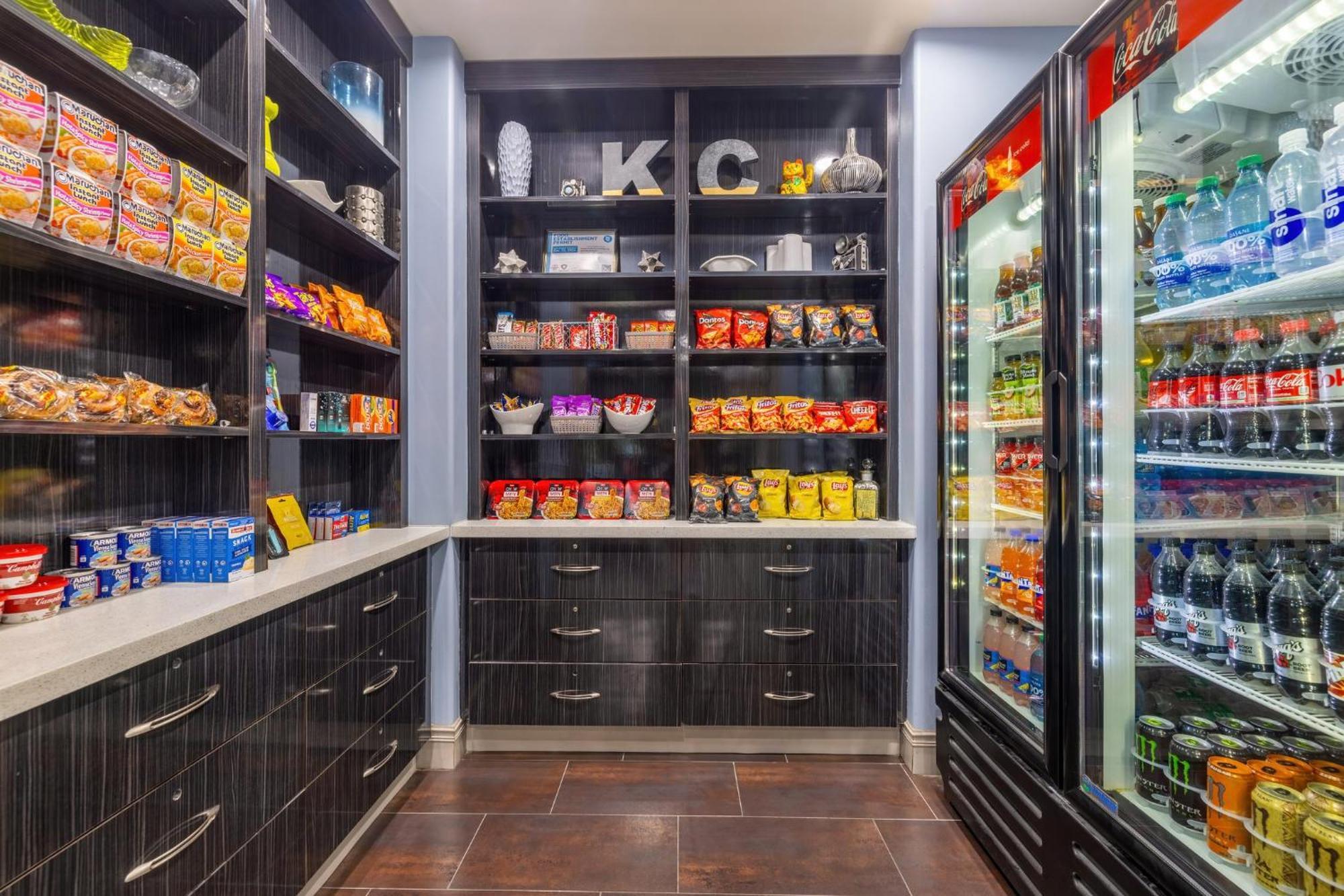 Holiday Inn Express & Suites Kansas City Airport By Ihg Extérieur photo