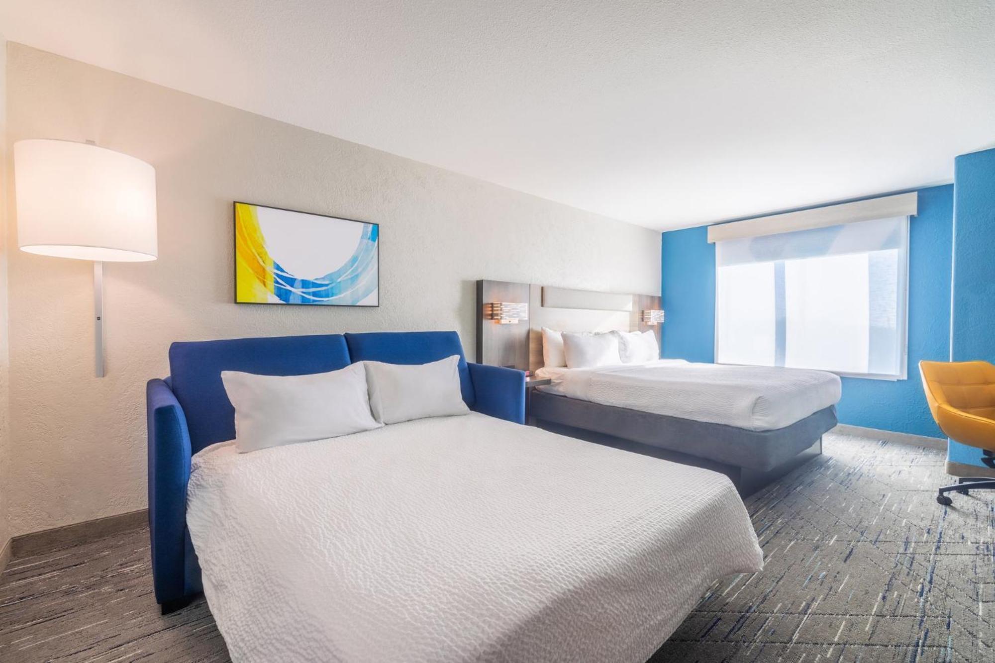 Holiday Inn Express & Suites Kansas City Airport By Ihg Extérieur photo