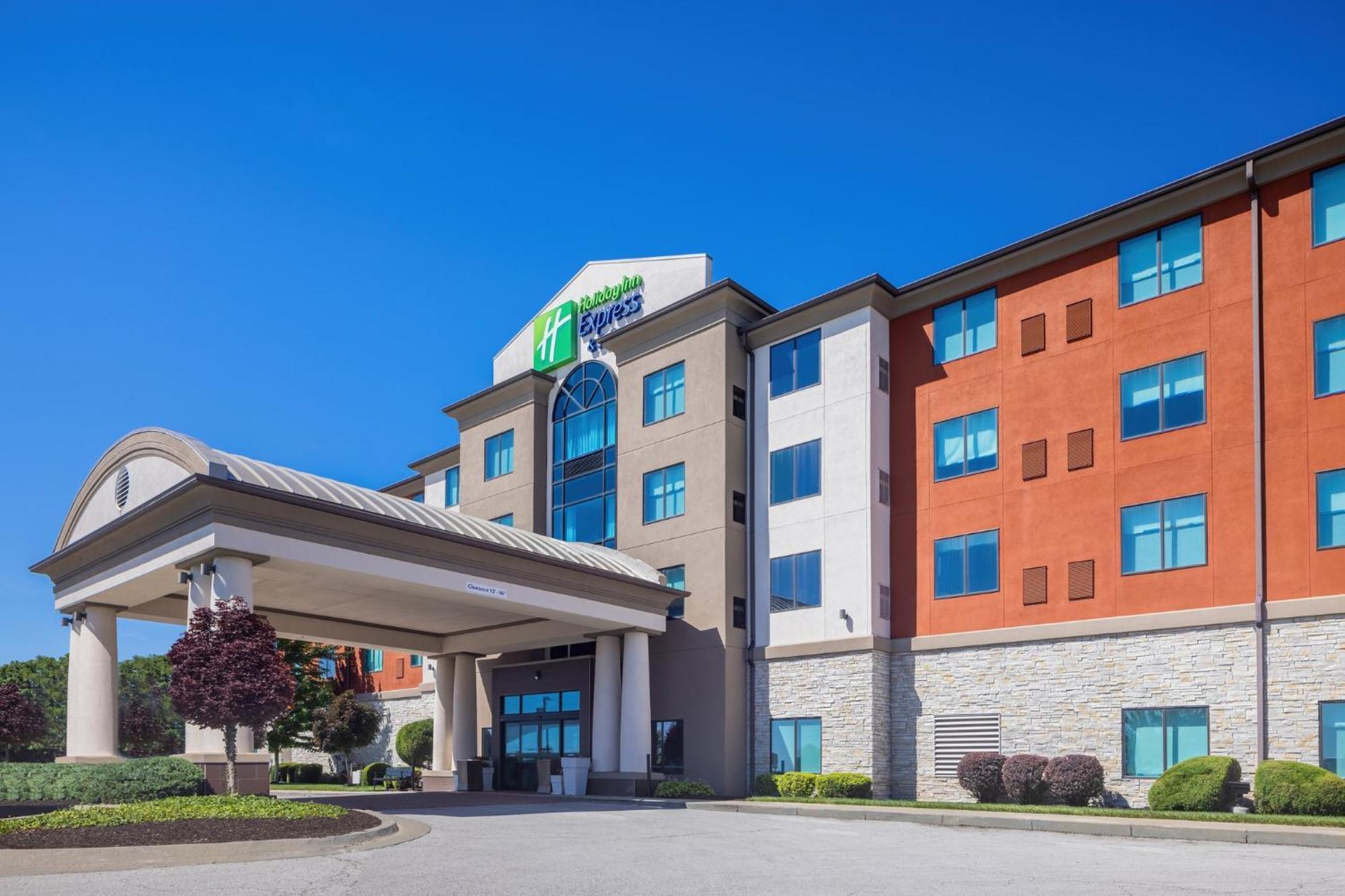 Holiday Inn Express & Suites Kansas City Airport By Ihg Extérieur photo