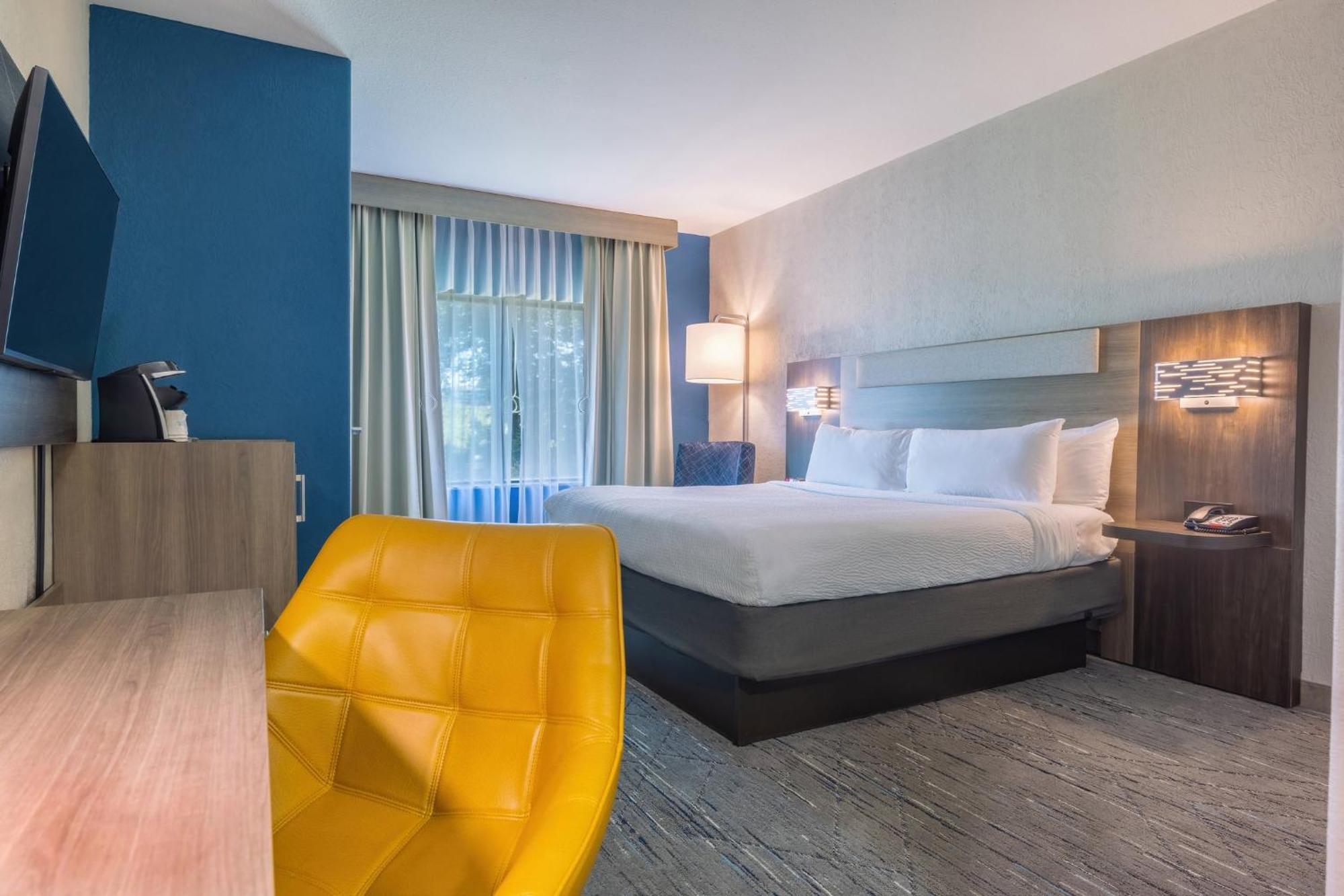 Holiday Inn Express & Suites Kansas City Airport By Ihg Extérieur photo